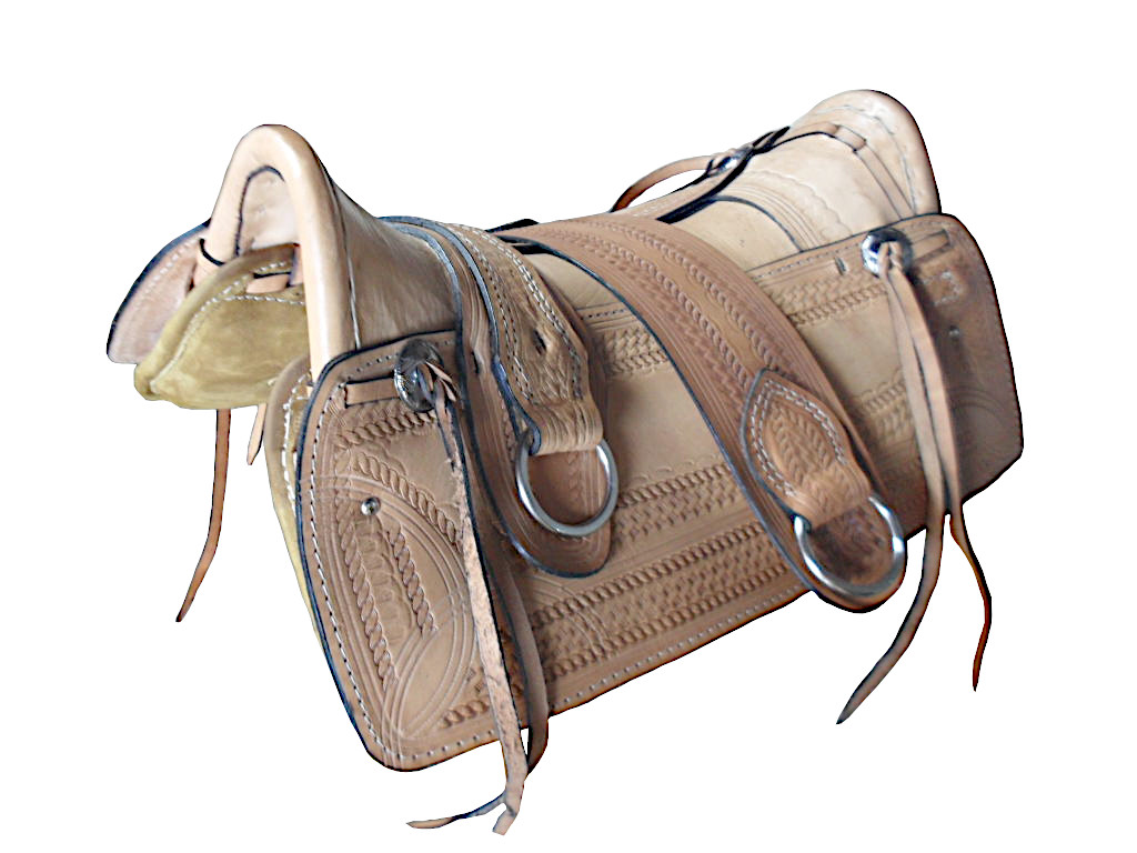 Cód 2152 Arreio Cutiano Jc Especial com Argola inox com Travessão com Suador de Vaqueta